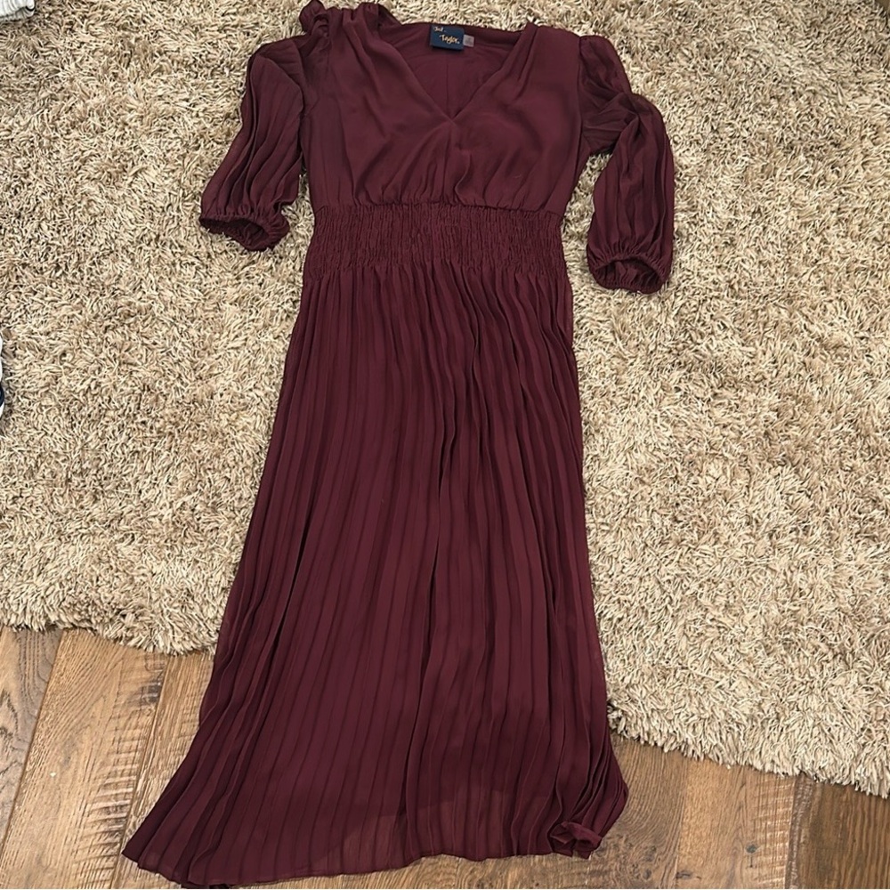 Women’s Burgundy Pleated Midi Dress